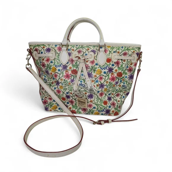 DOONEY & BOURKE Floral East/West Tassel Tote Bag Botanical  DOONEY & BOURKE Floral East/West Tassel Tote Bag Botanical White Multi Retired main image 0